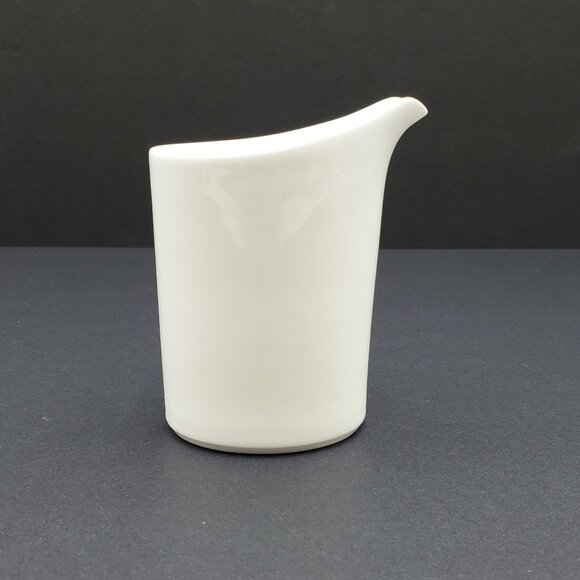Villeroy & Boch Modern Grace Creamer German Bone Porcelain Individual Creamer - Picture 4 of 8